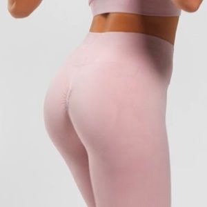 Gym shark legging booty contour